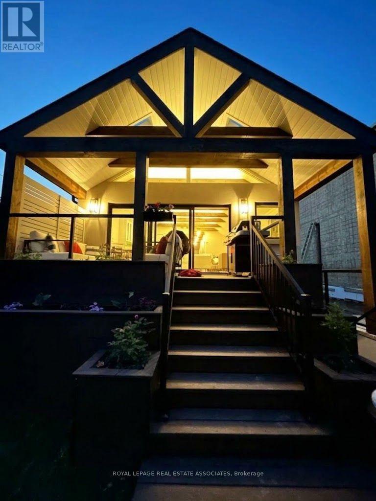 41 Ringley Avenue, Toronto (stonegate-queensway), Ontario
