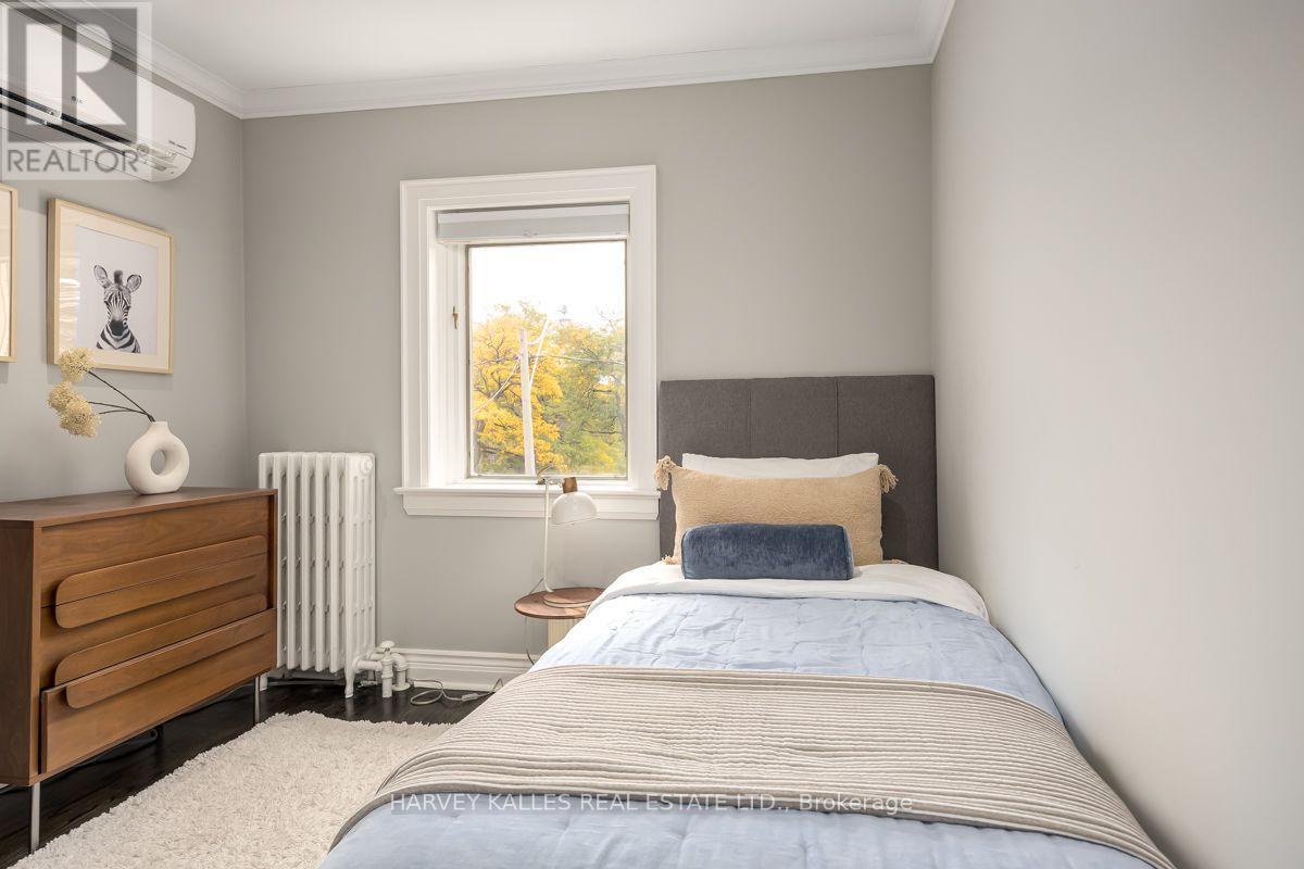 110 Chatsworth Drive, Toronto (lawrence Park South), Ontario
