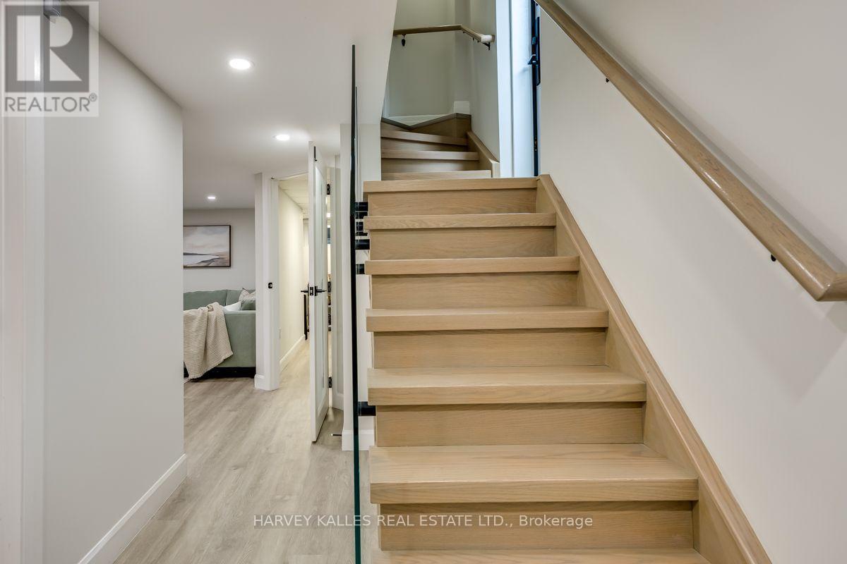 110 Chatsworth Drive, Toronto (lawrence Park South), Ontario
