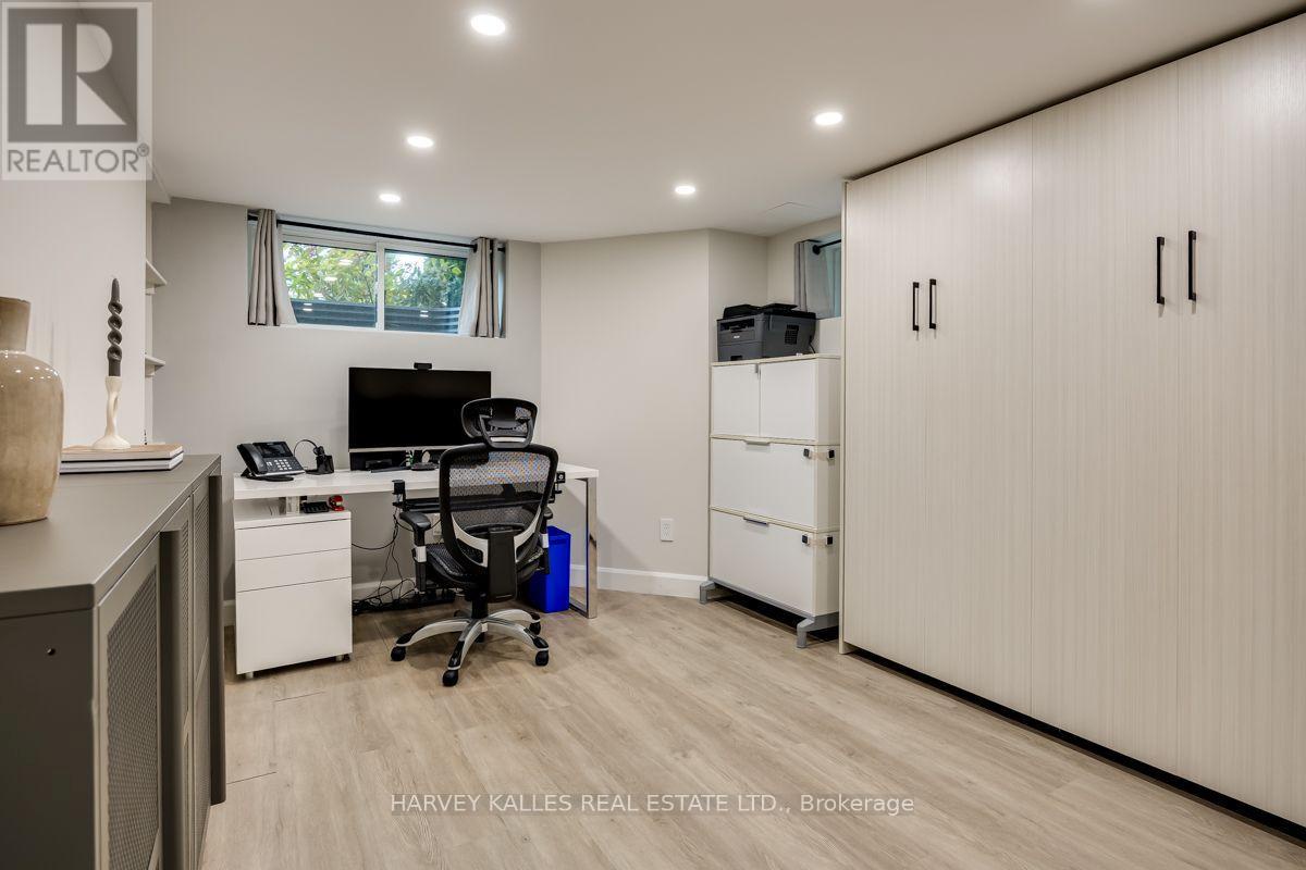 110 Chatsworth Drive, Toronto (lawrence Park South), Ontario