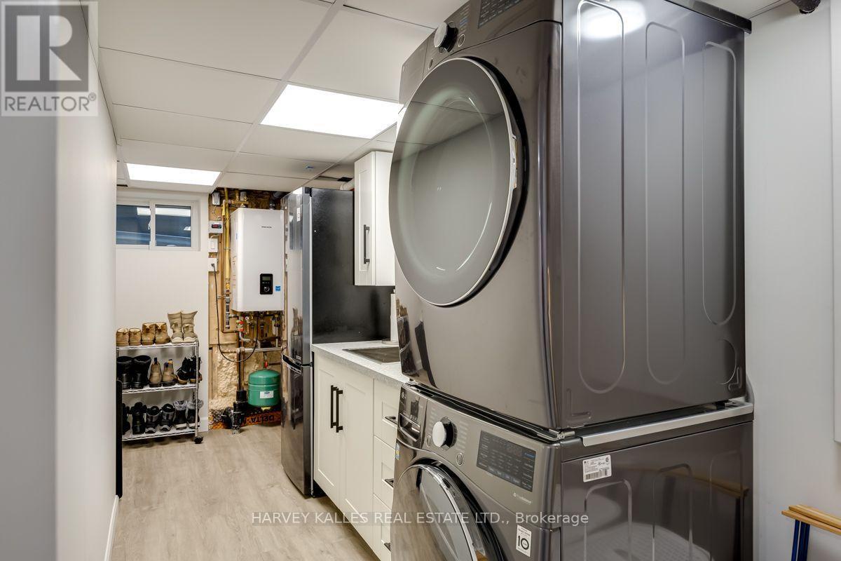 110 Chatsworth Drive, Toronto (lawrence Park South), Ontario