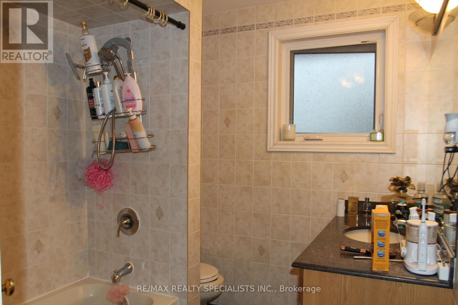 31 Laburnham Avenue, Toronto (long Branch), Ontario