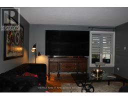 31 LABURNHAM AVENUE