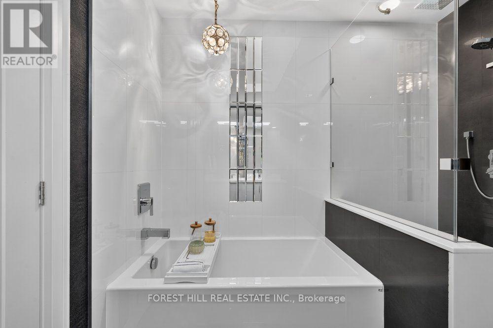 167a Aldercrest Road, Toronto (alderwood), Ontario