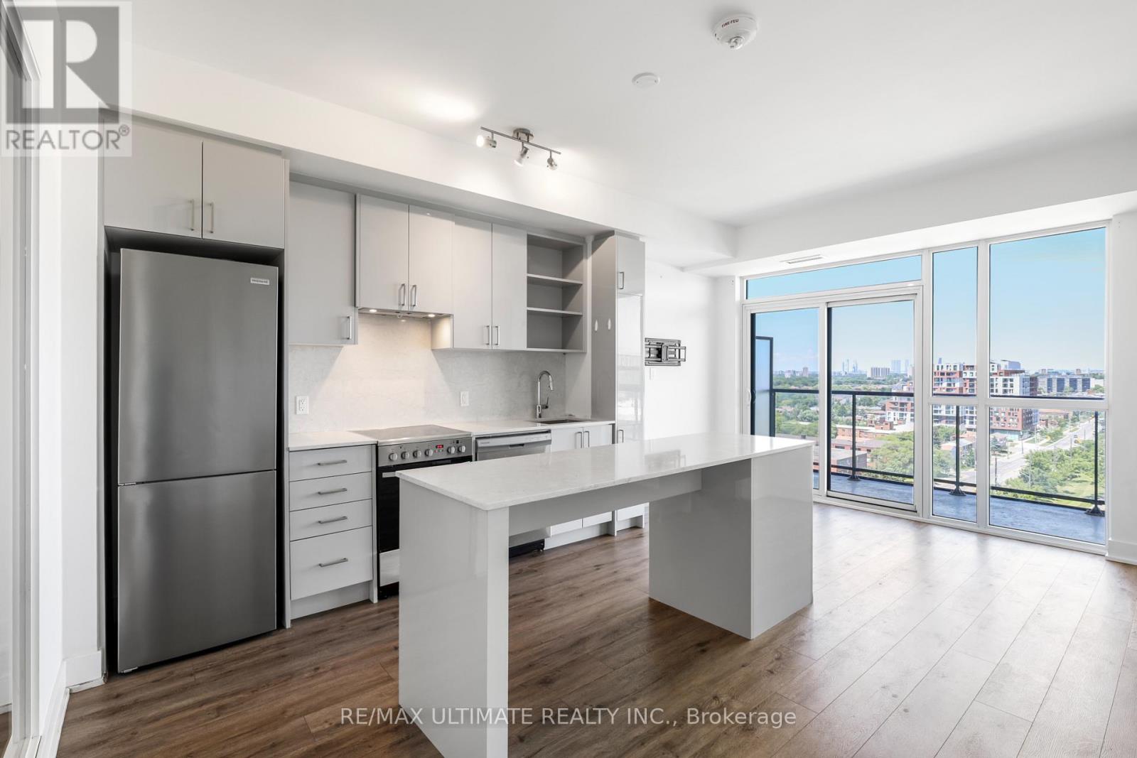906 - 50 George Butchart Drive, Toronto (downsview-roding-cfb), Ontario