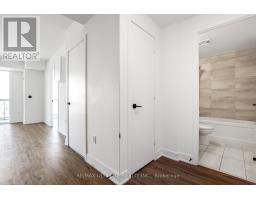 906 - 50 GEORGE BUTCHART DRIVE