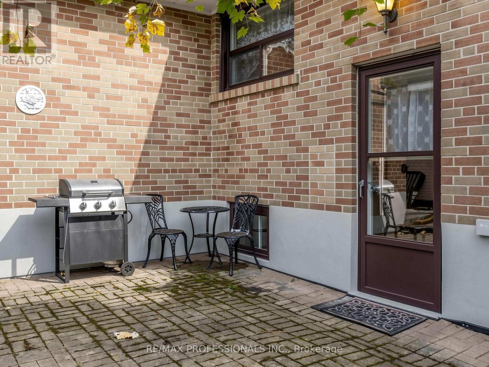 34 Crestridge Heights Road, Toronto (willowridge-martingrove-richview), Ontario