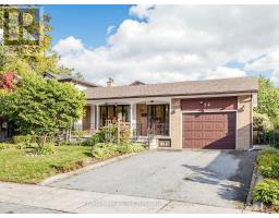 34 CRESTRIDGE HEIGHTS ROAD