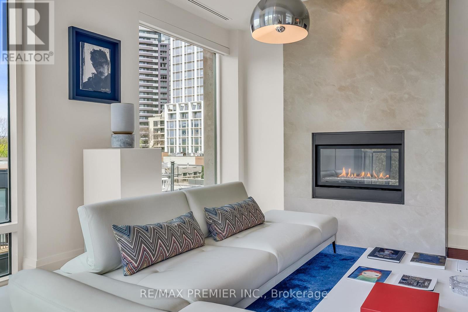 502 - 80 Yorkville Avenue, Toronto (annex), Ontario