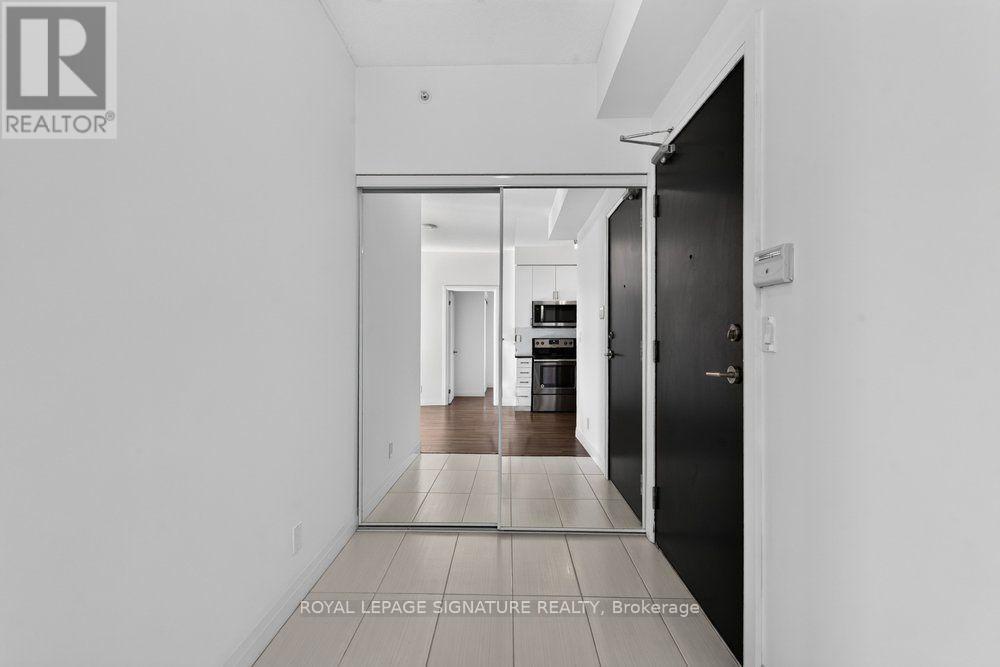1010 - 22 East Haven Drive, Toronto (birchcliffe-cliffside), Ontario