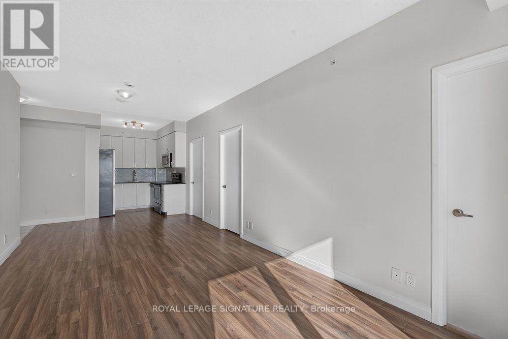 1010 - 22 East Haven Drive, Toronto (birchcliffe-cliffside), Ontario