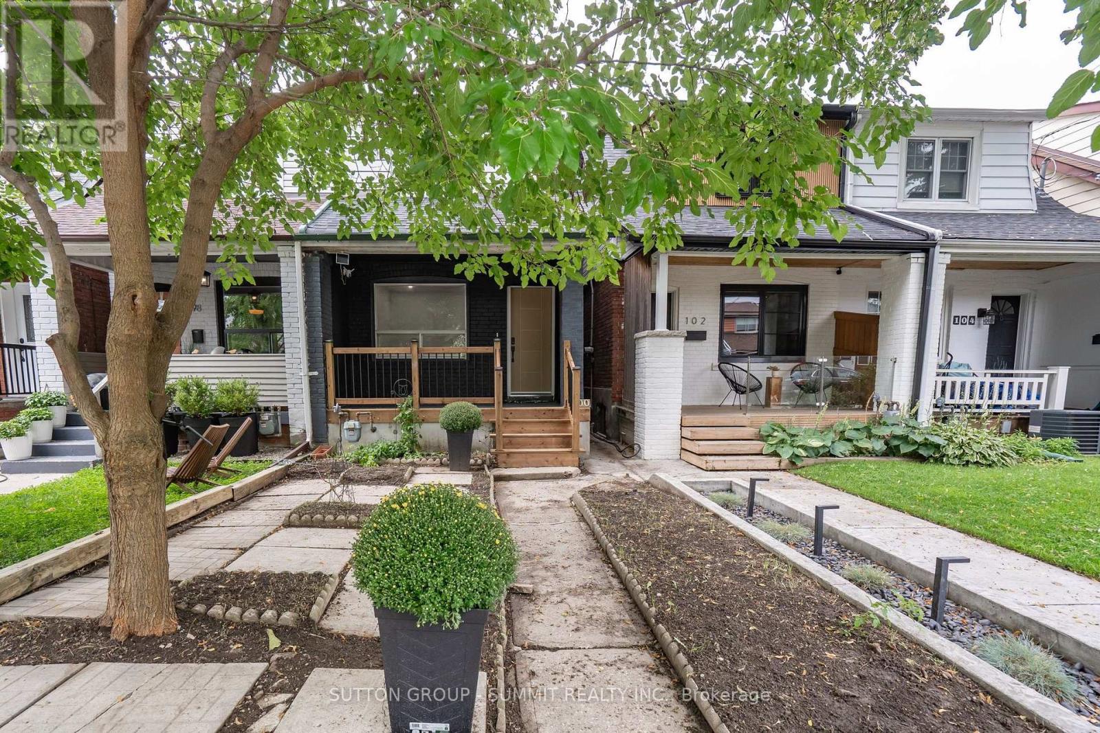 100 Rosethorn Avenue, Toronto (weston-pellam Park), Ontario