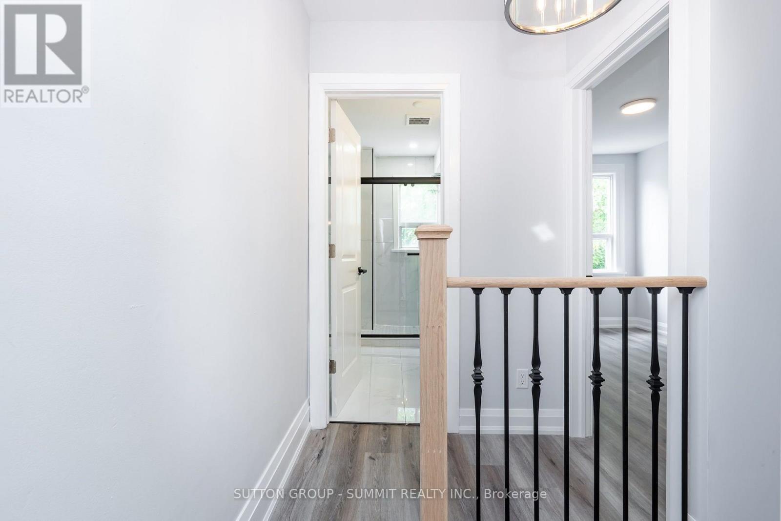 100 Rosethorn Avenue, Toronto (weston-pellam Park), Ontario