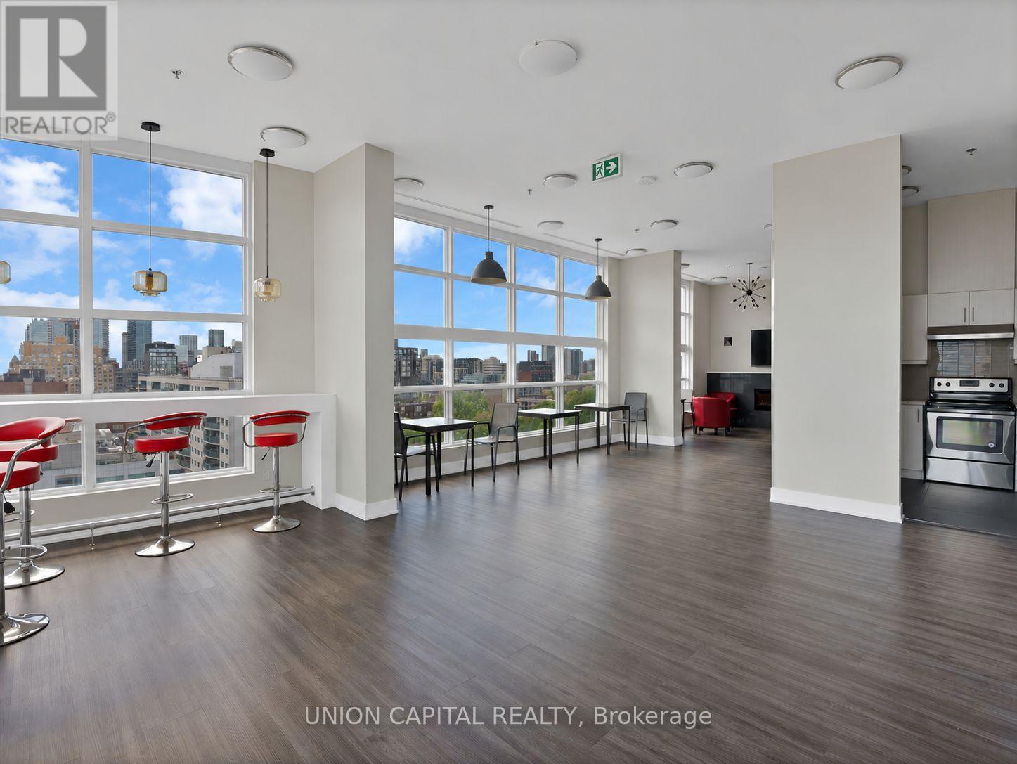 202 - 10 Willison Square, Toronto (kensington-chinatown), Ontario