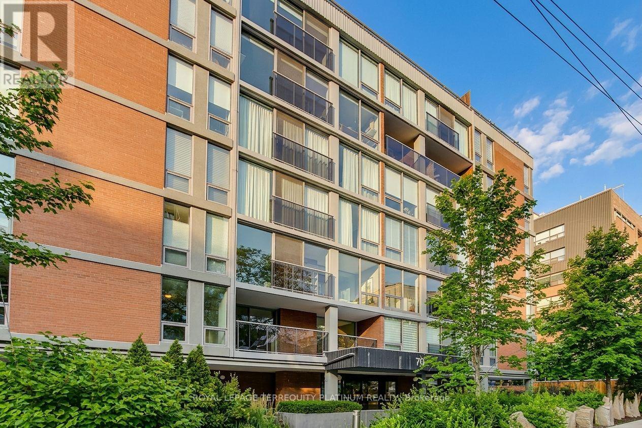 203 - 70 Montclair Avenue, Toronto (forest Hill South), Ontario