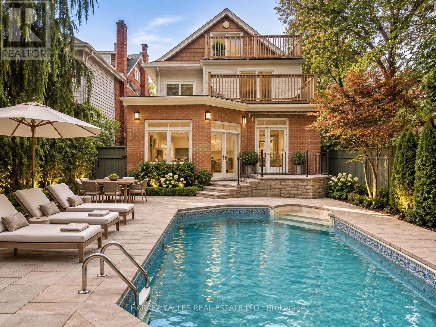 67 Warren Road, Toronto (casa Loma), Ontario