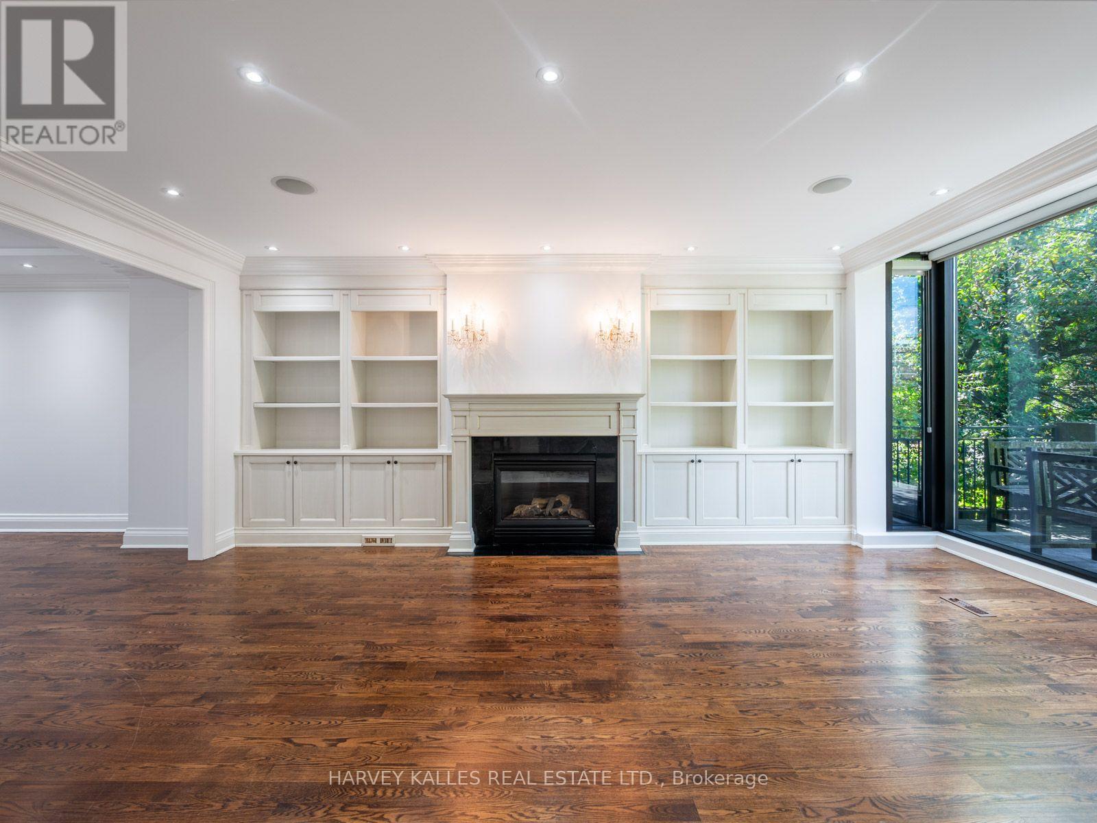 67 Warren Road, Toronto (casa Loma), Ontario