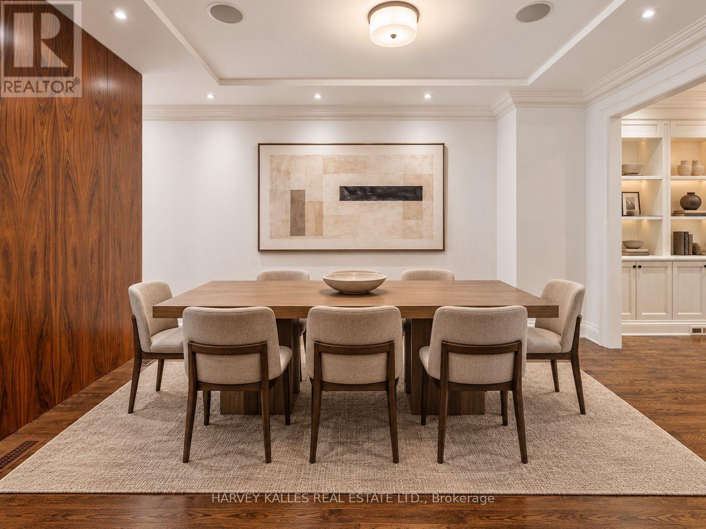 67 Warren Road, Toronto (casa Loma), Ontario