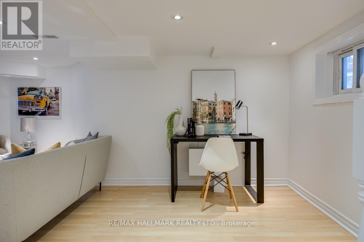 167 Welland Avenue, Toronto (rosedale-moore Park), Ontario