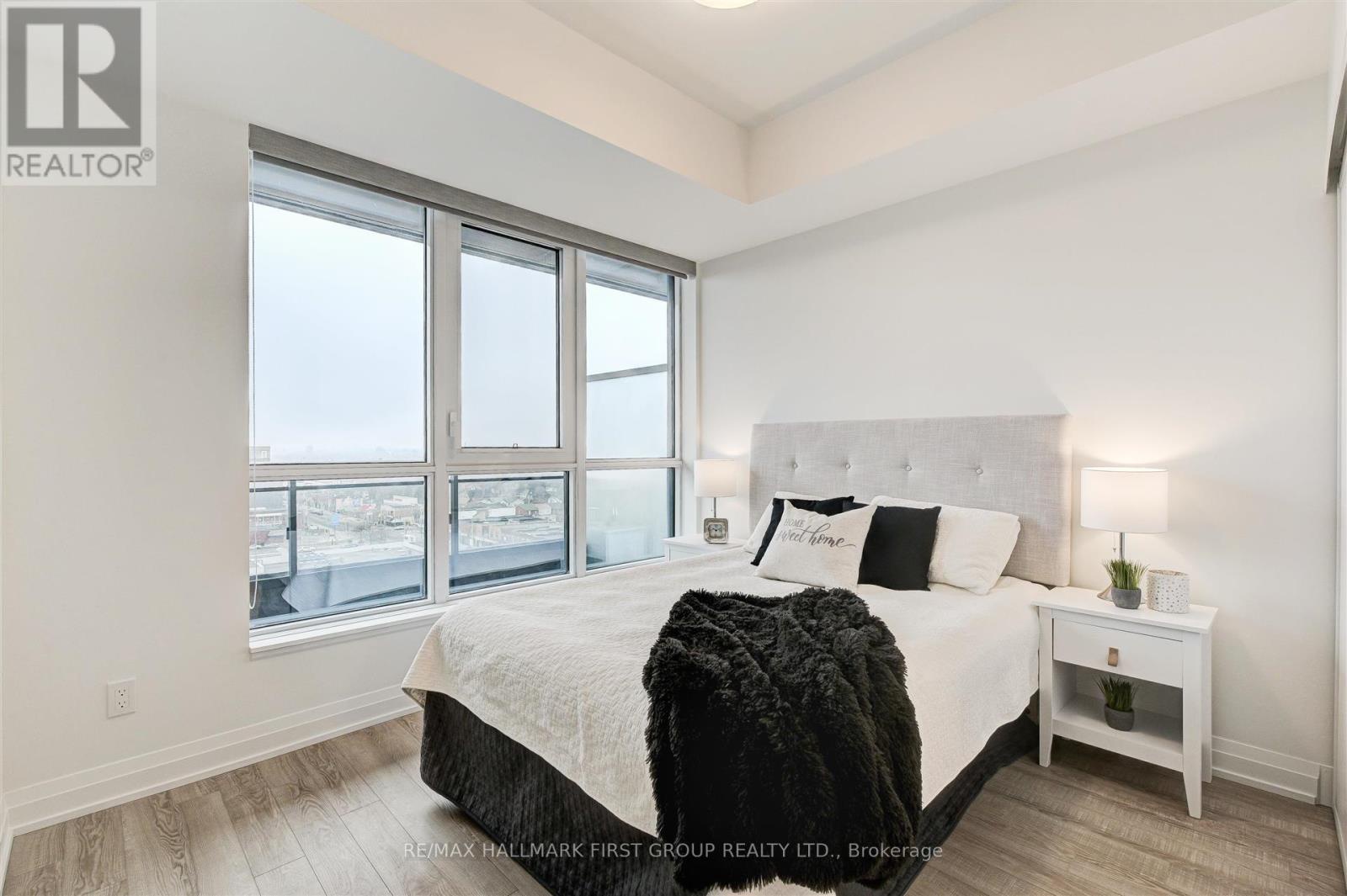 1017 - 286 Main Street, Toronto (east End-danforth), Ontario