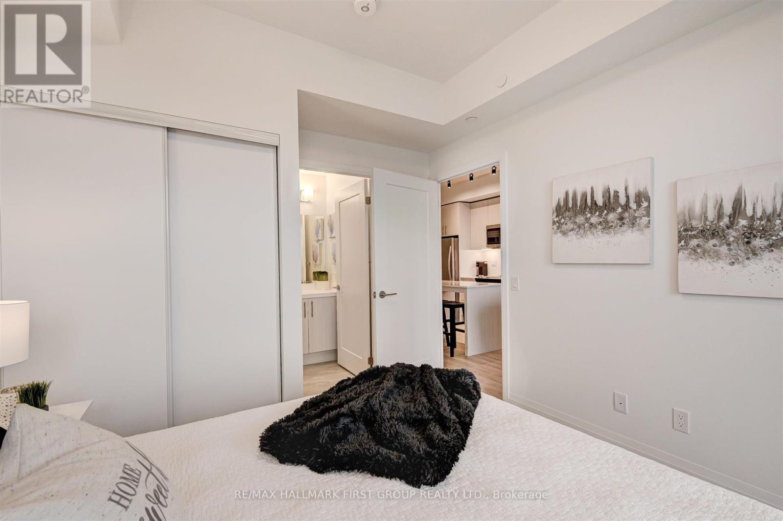 1017 - 286 Main Street, Toronto (east End-danforth), Ontario