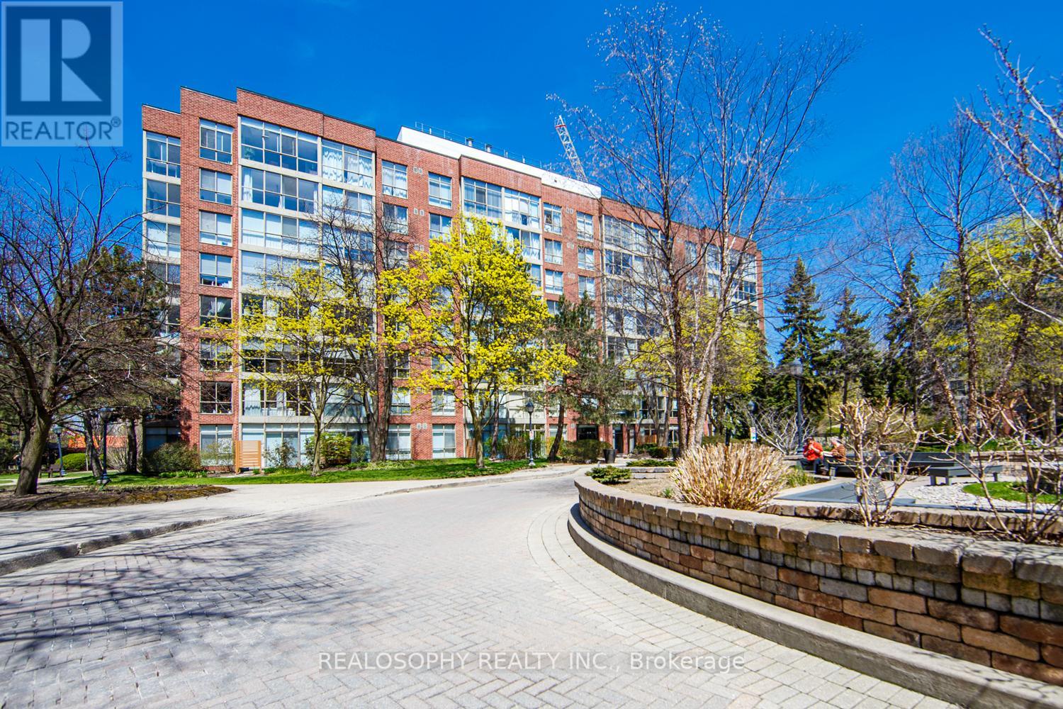 756 - 24 Southport Street, Toronto (high Park-swansea), Ontario