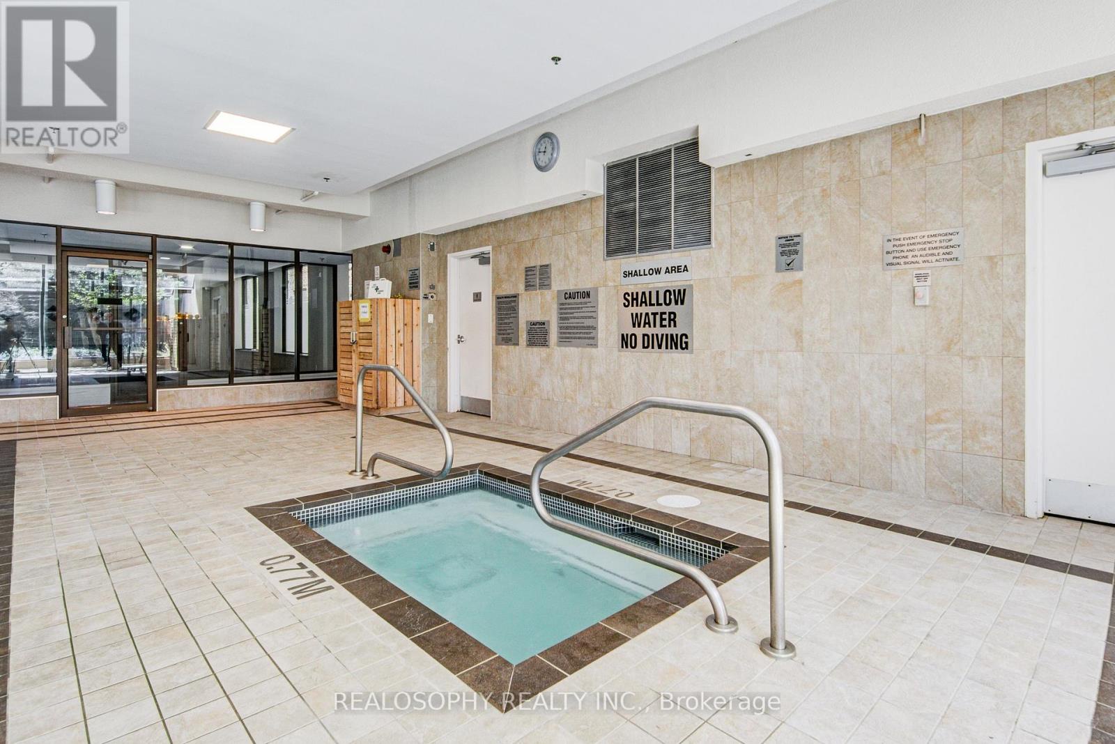 756 - 24 Southport Street, Toronto (high Park-swansea), Ontario