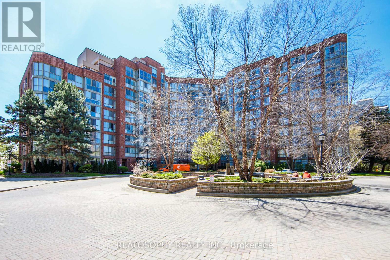756 - 24 Southport Street, Toronto (high Park-swansea), Ontario