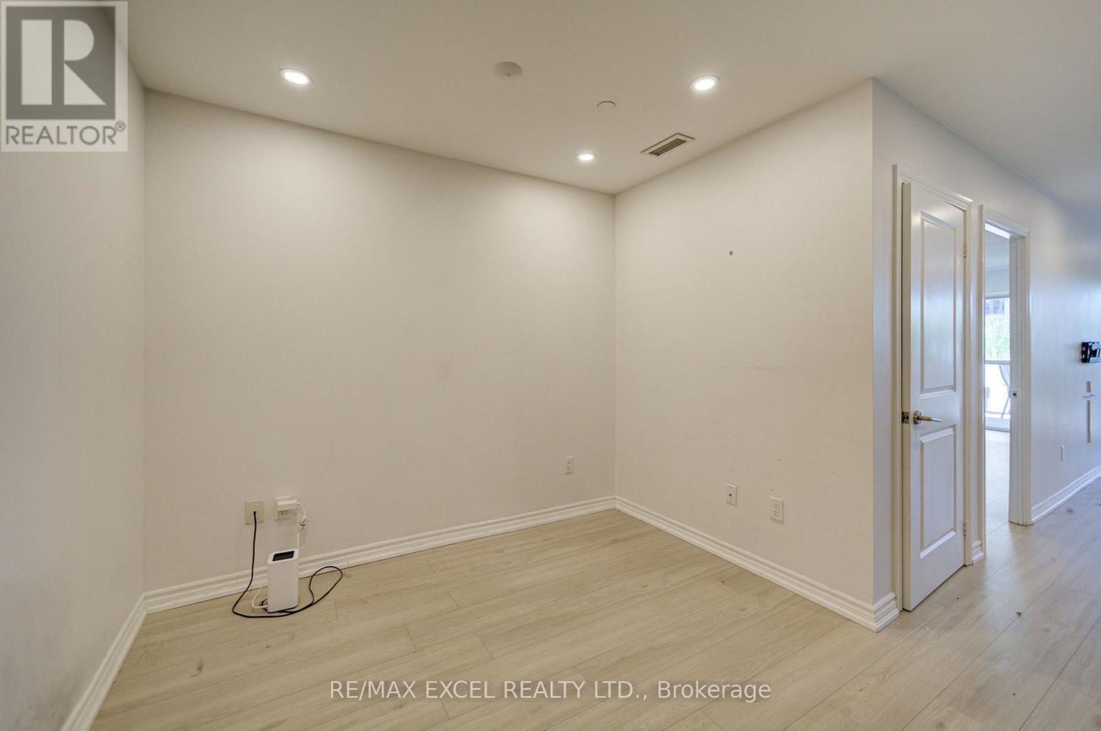 503 - 386 Yonge Street, Toronto (bay Street Corridor), Ontario