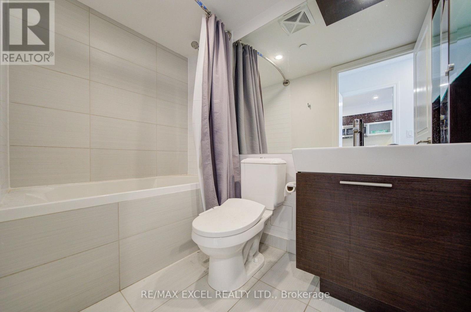 503 - 386 Yonge Street, Toronto (bay Street Corridor), Ontario