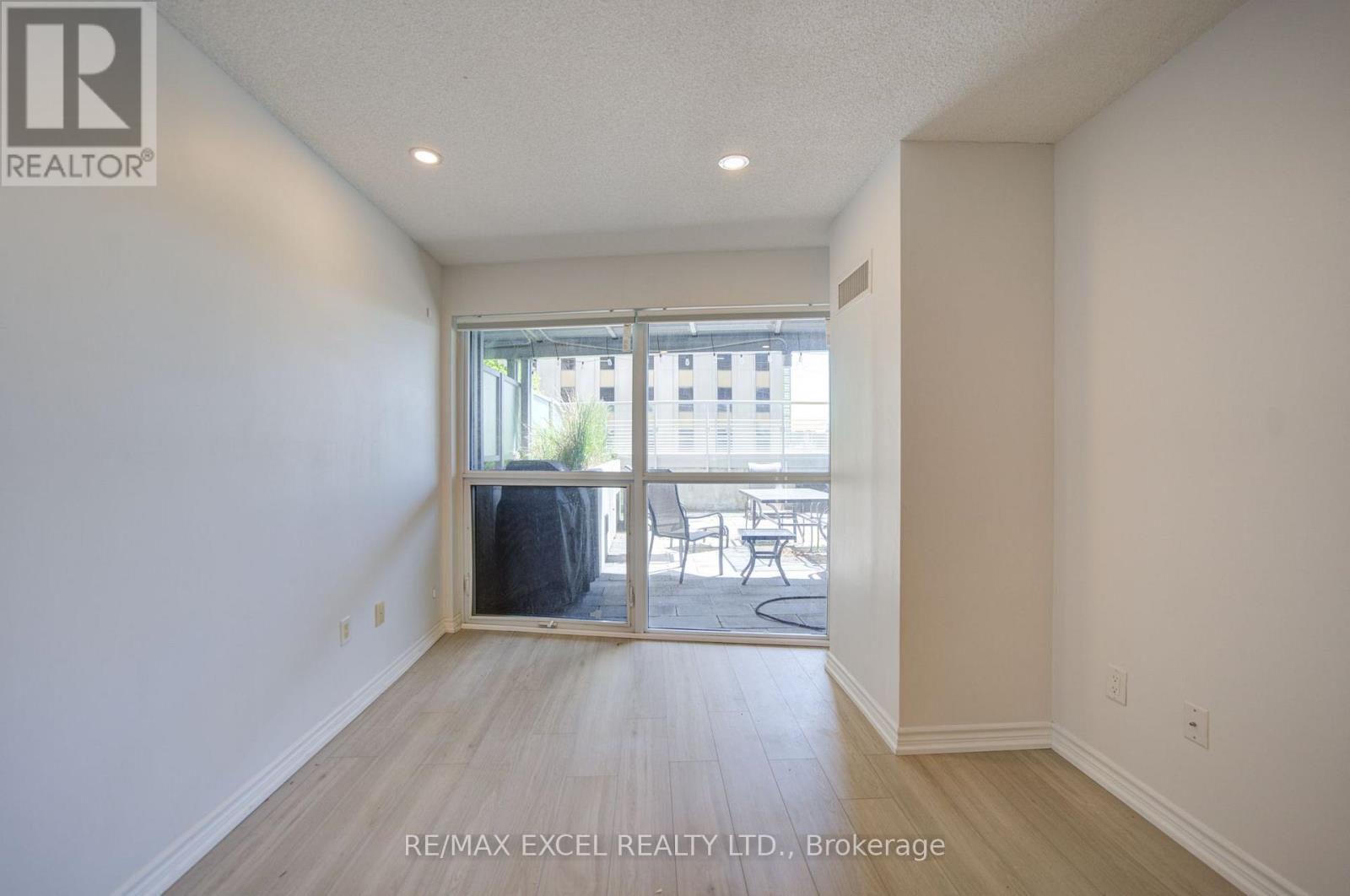 503 - 386 Yonge Street, Toronto (bay Street Corridor), Ontario