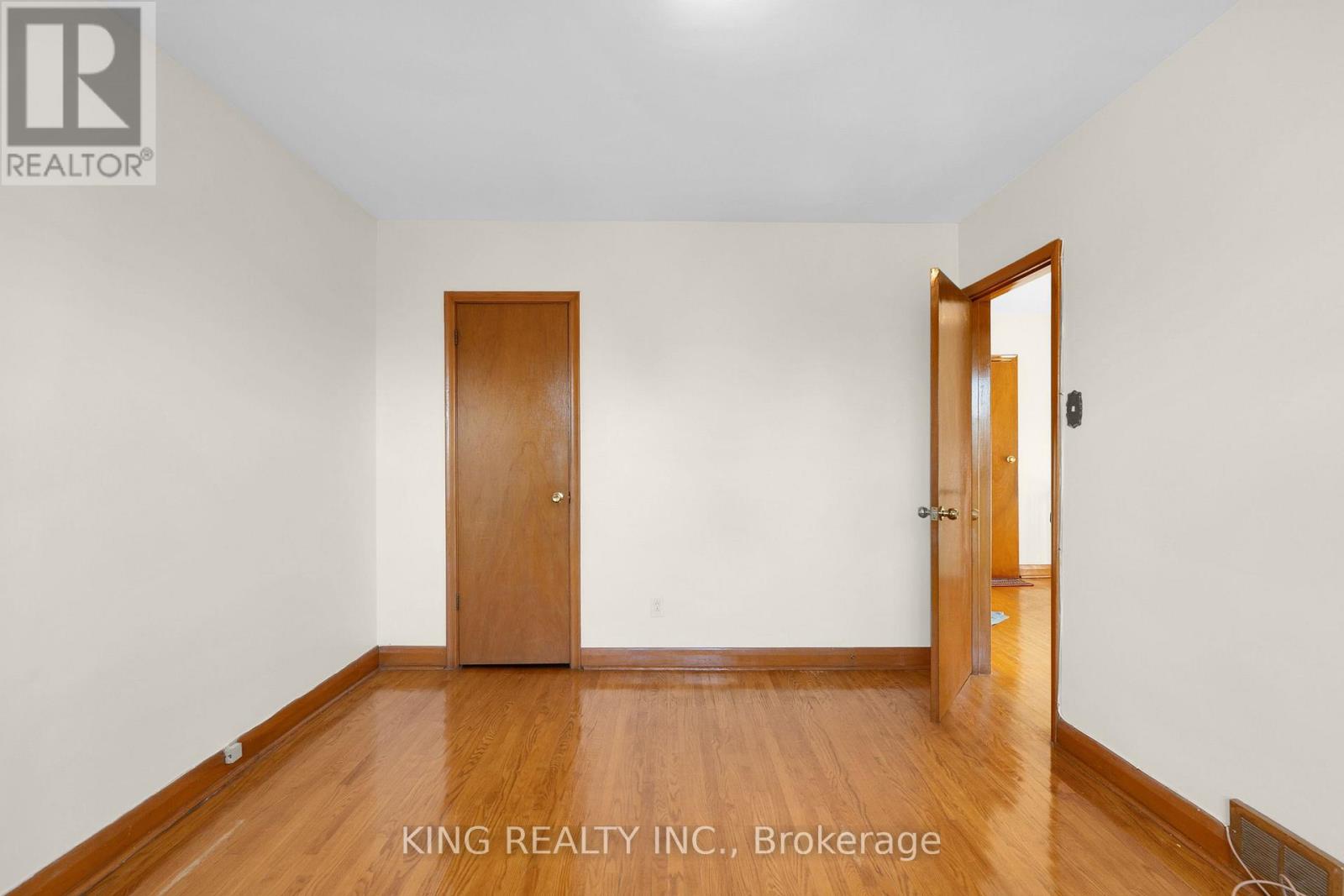 2604 Keele Street, Toronto (maple Leaf), Ontario