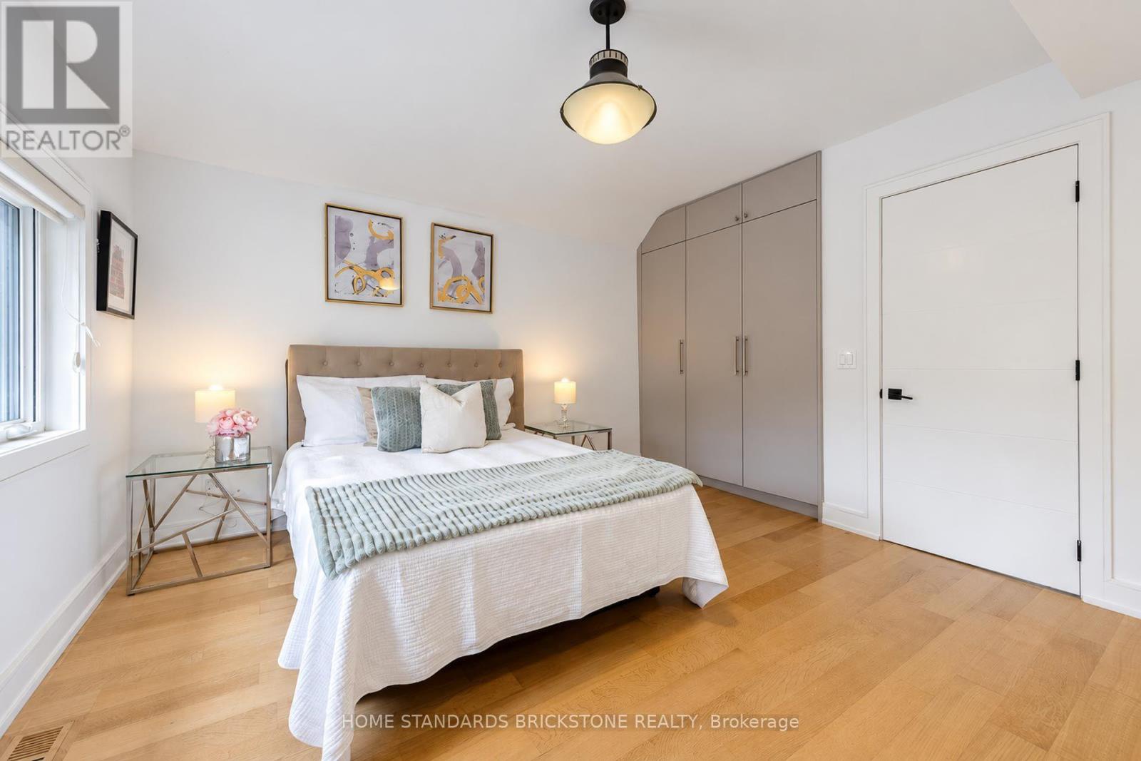 7 Heather Street, Toronto (lawrence Park South), Ontario