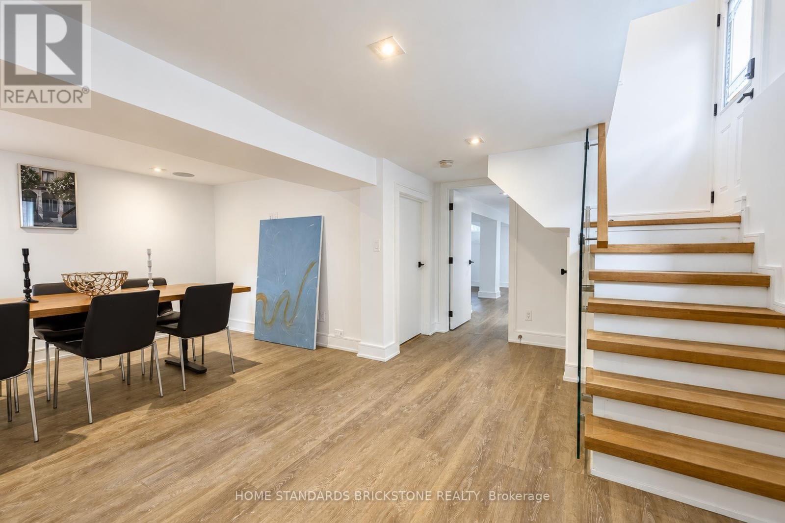 7 Heather Street, Toronto (lawrence Park South), Ontario