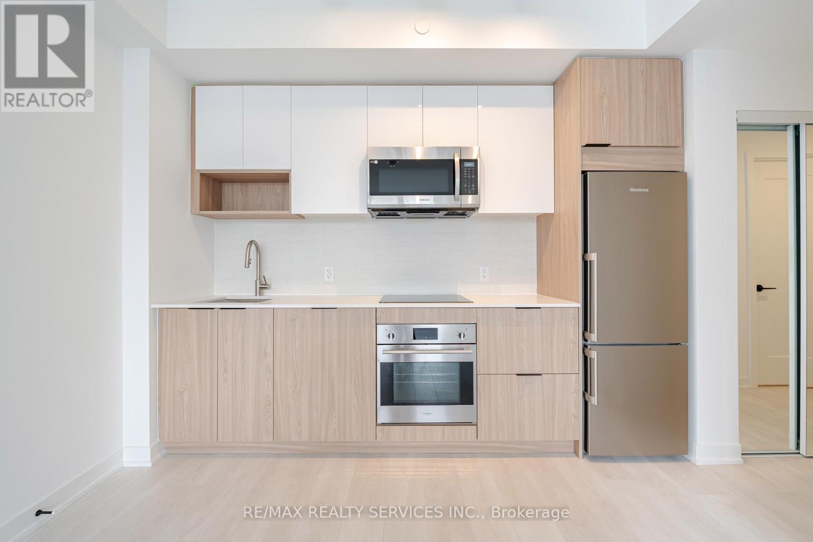 2208 - 5 Defries Street, Toronto (regent Park), Ontario