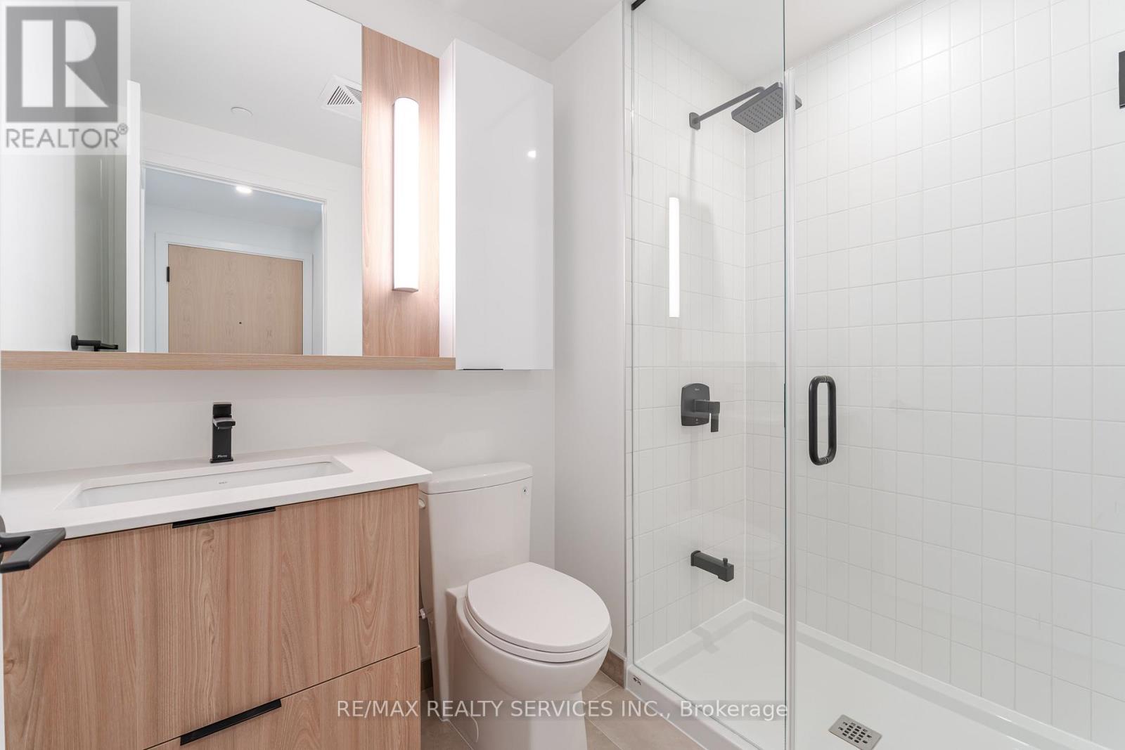 2208 - 5 Defries Street, Toronto (regent Park), Ontario