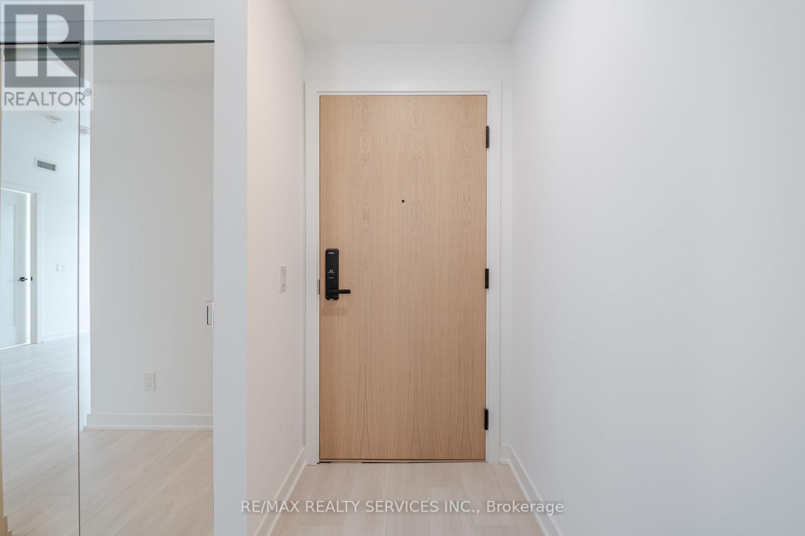 2208 - 5 Defries Street, Toronto (regent Park), Ontario