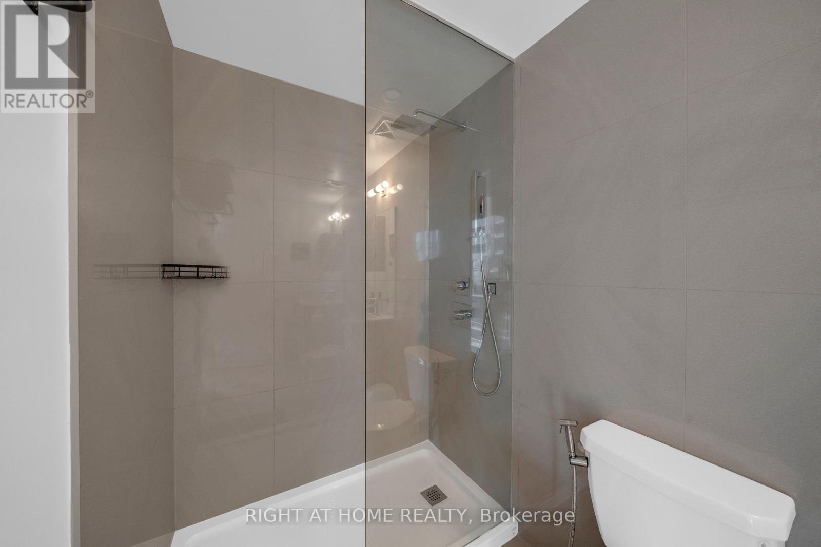 1002 - 45 Baseball Place, Toronto (south Riverdale), Ontario
