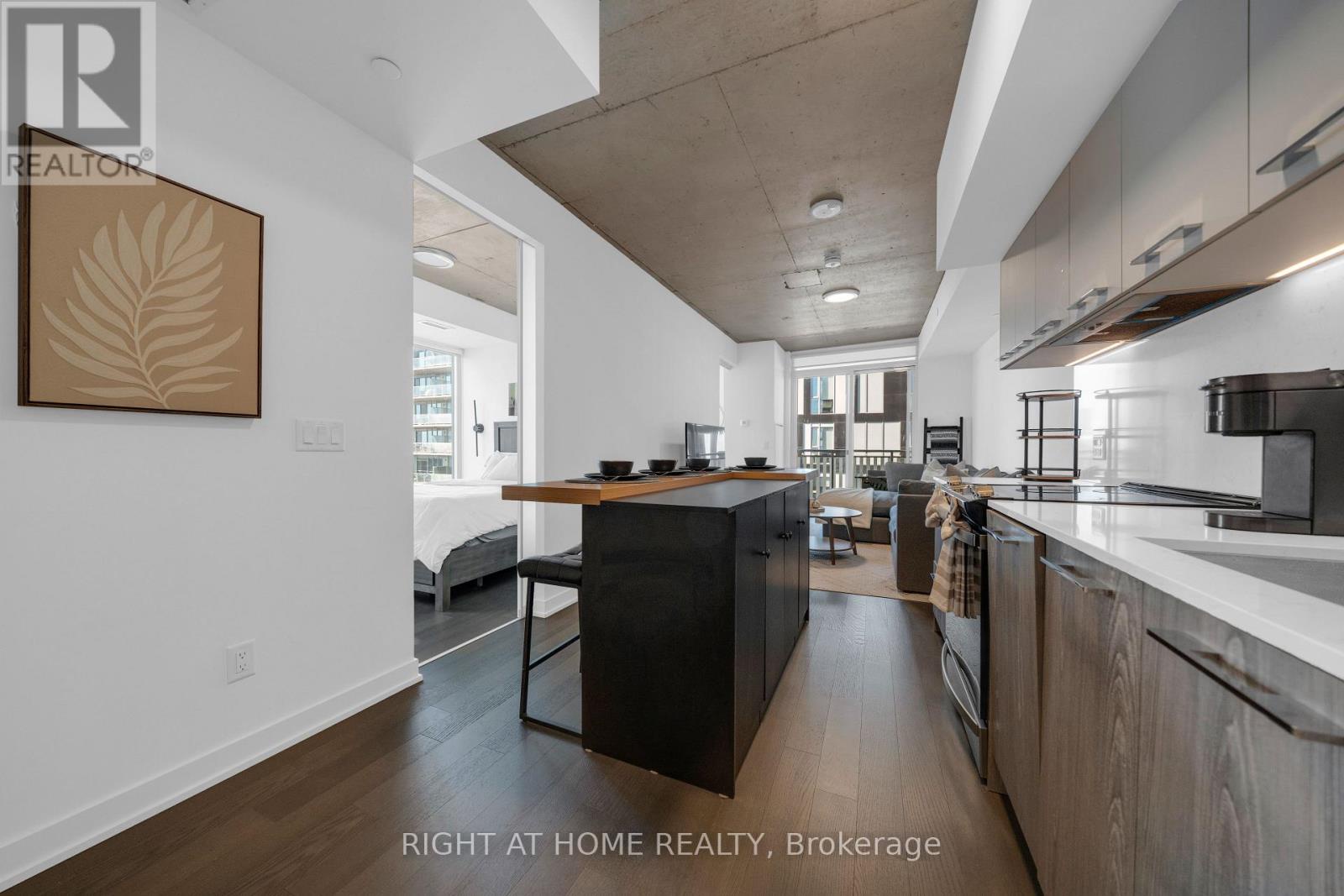 1002 - 45 Baseball Place, Toronto (south Riverdale), Ontario