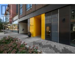 1002 - 45 BASEBALL PLACE