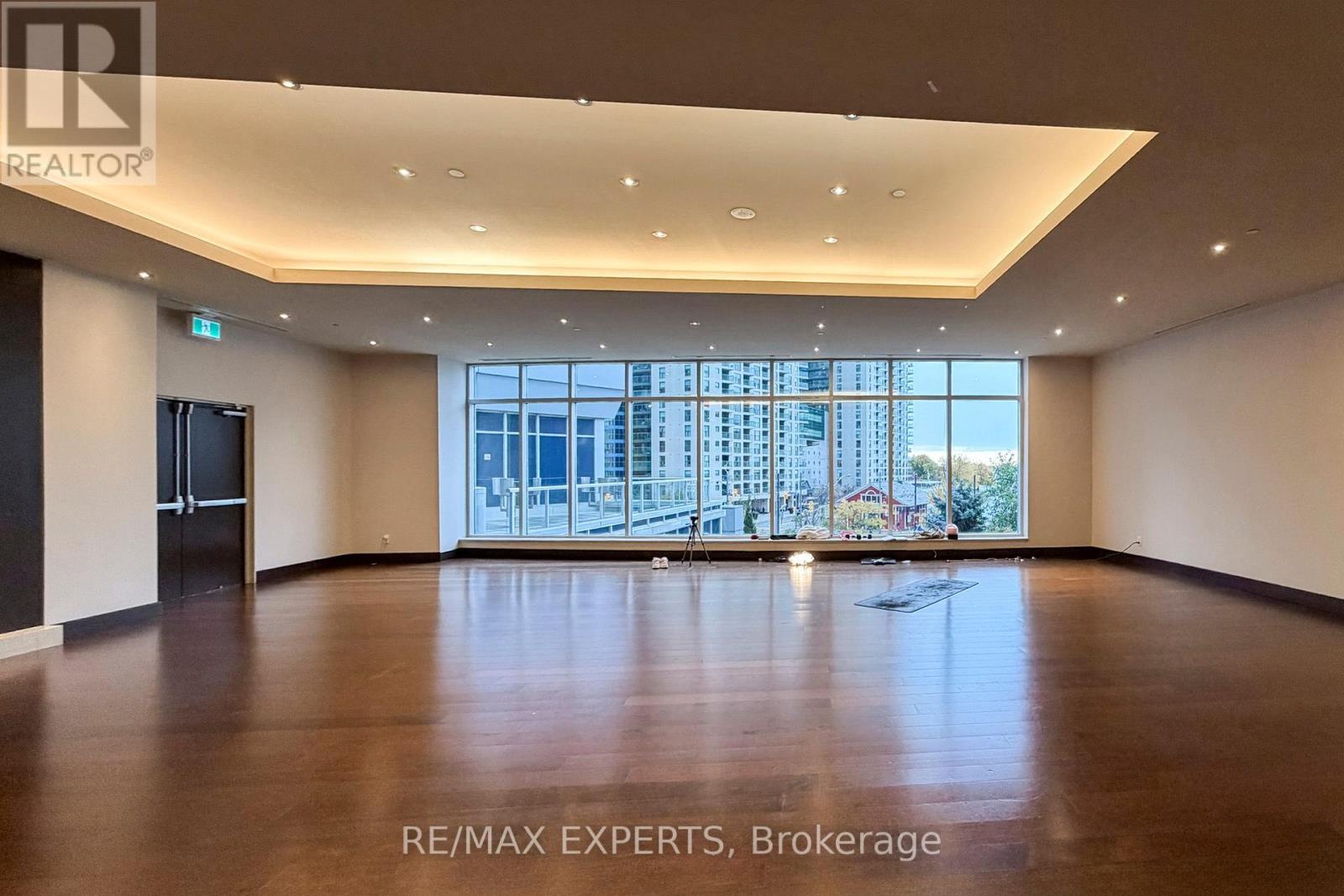 2905 - 8 York Street, Toronto (waterfront Communities), Ontario