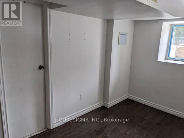 888 Dundas Street E, Toronto (south Riverdale), Ontario