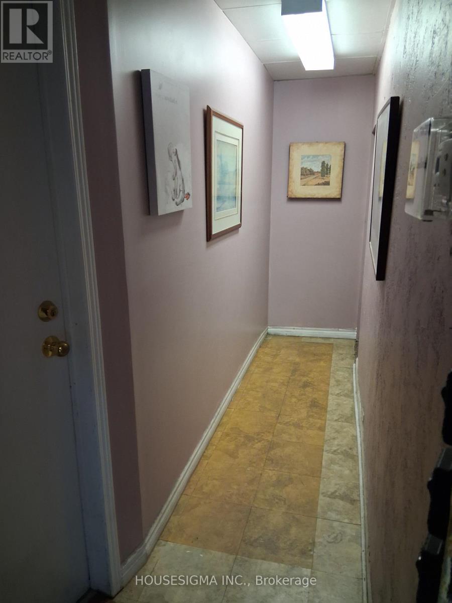 888 Dundas Street E, Toronto (south Riverdale), Ontario