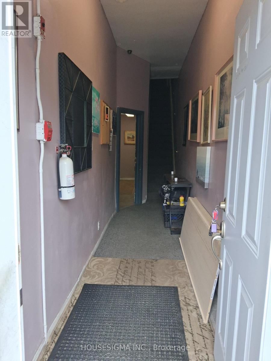 888 Dundas Street E, Toronto (south Riverdale), Ontario
