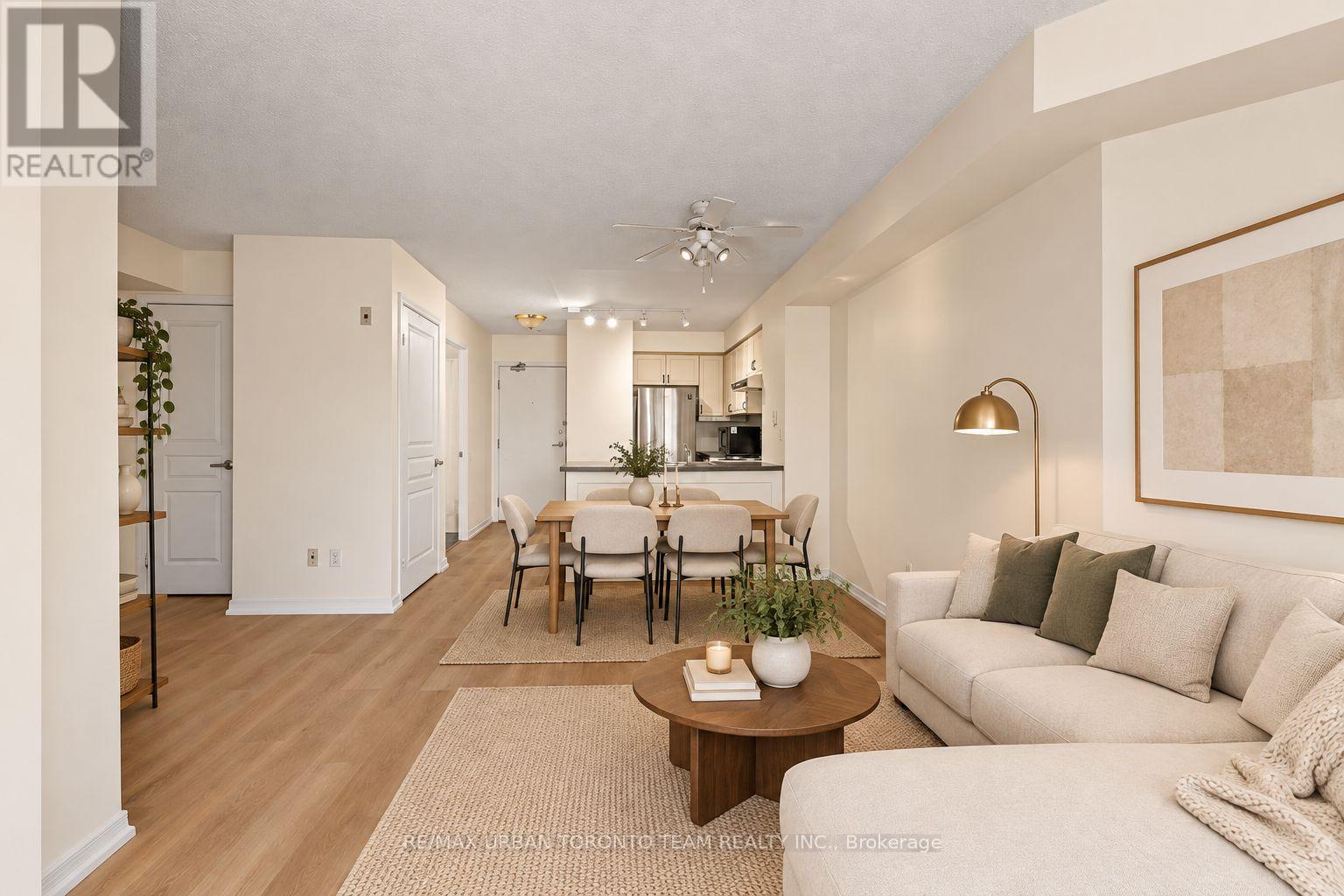 #505 - 140 Bathurst Street, Toronto (niagara), Ontario