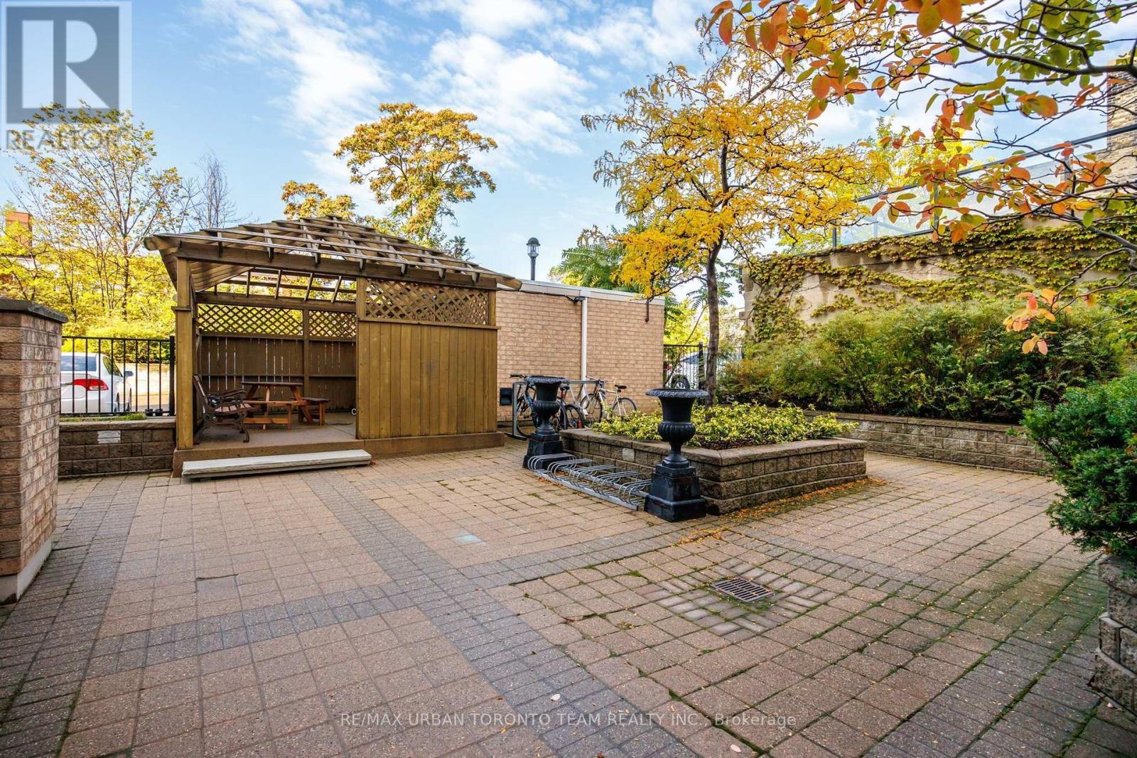 #505 - 140 Bathurst Street, Toronto (niagara), Ontario
