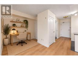 #505 - 140 BATHURST STREET