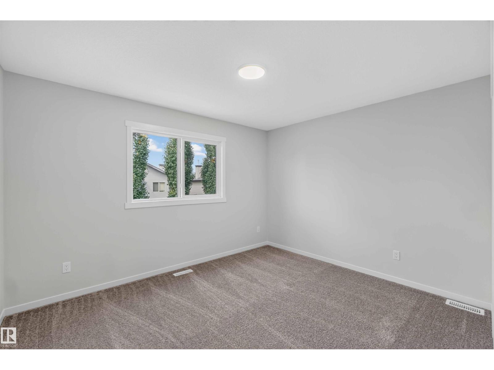 5 Emerson Ld, Spruce Grove, Alberta
