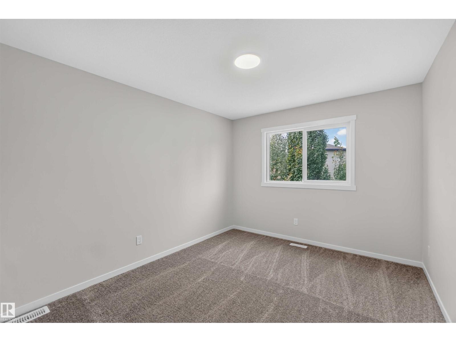 5 Emerson Ld, Spruce Grove, Alberta