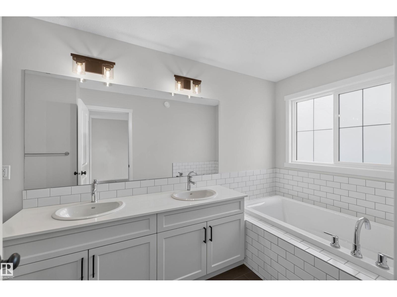 5 Emerson Ld, Spruce Grove, Alberta